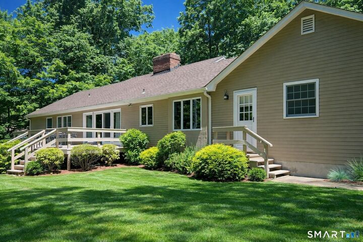 Property Photo:  295 Judd Road  CT 06612 