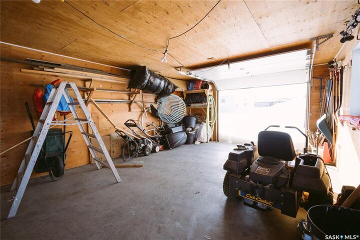 Property Photo:  740 Saskatchewan Avenue  SK S0A 1A0 