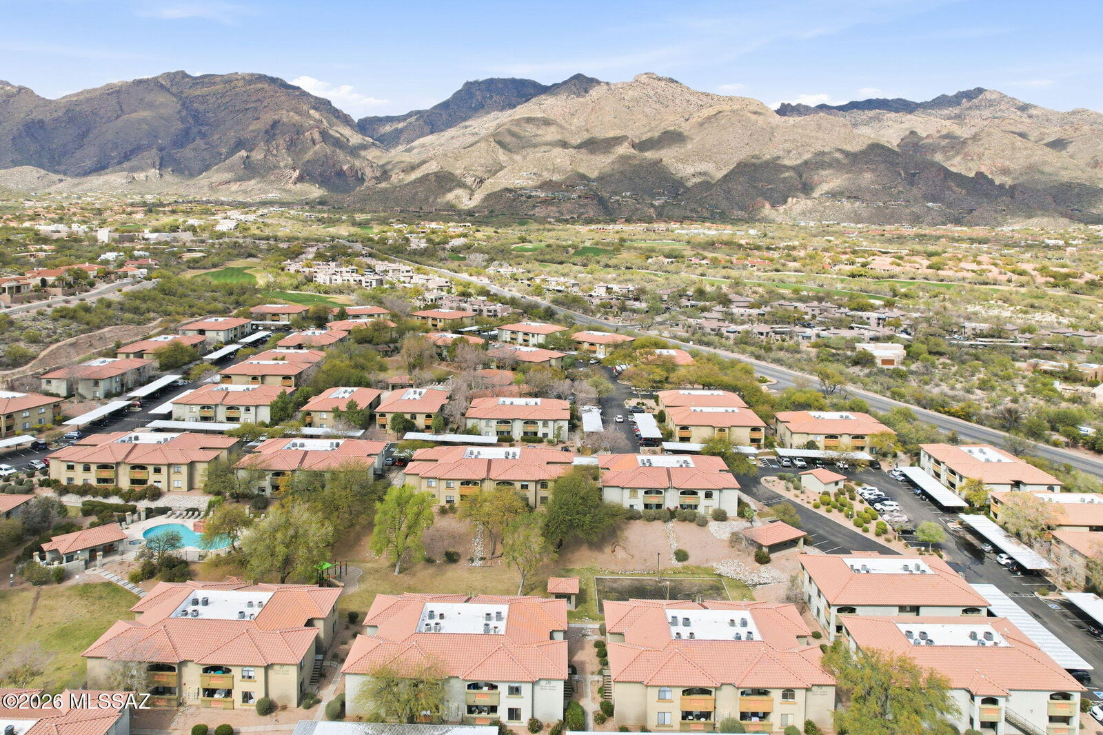 Property Photo: 5751 N Kolb Road 27204 AZ 85750