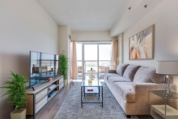 Property Photo:  560 North Service Road 303  ON L3M 0G3 