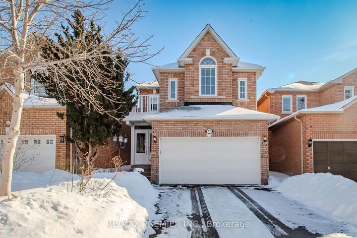 17 Villandry Crescent — photo 1
