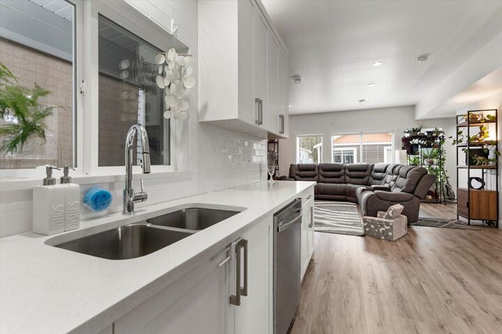 750 Hot Springs Road 17 — photo 1