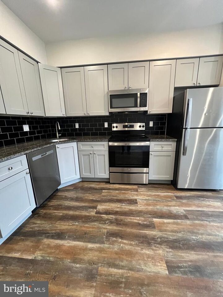 Property Photo: 1302 N 22nd Street 1 PA 19121