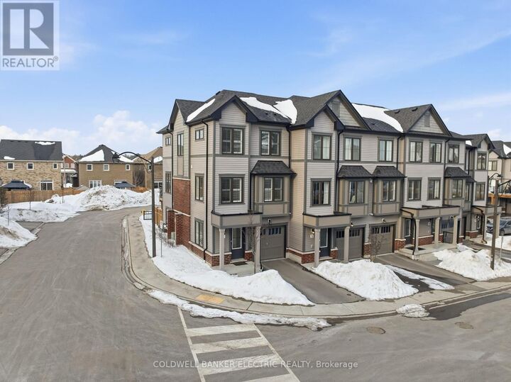 Photo de la propriété:  1 Loana Lane  ON L1C 7G9 