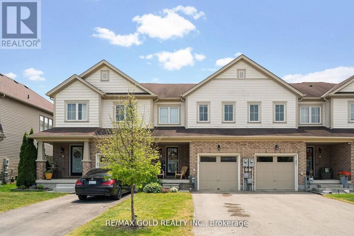 Property Photo:  8541 Nightshade Street  ON L2H 0K9 