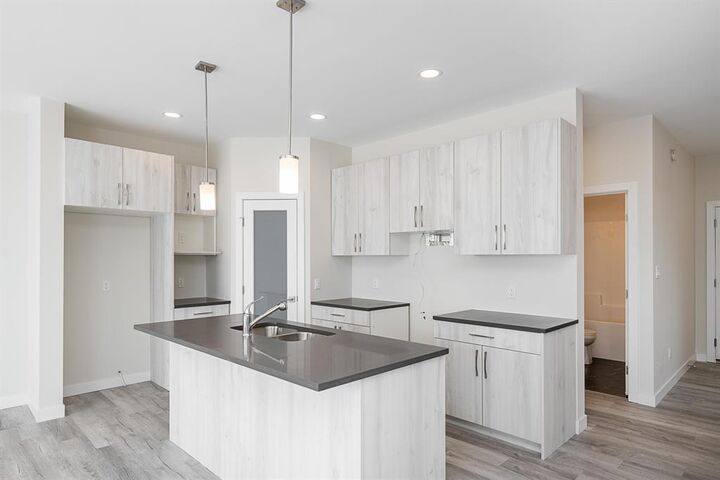 Property Photo:  73 Youngstown Road  MB R3Y 2J9 