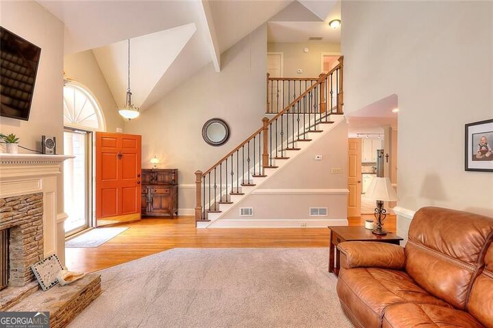 Property Photo:  1195 Haverhill Trail  GA 30044 