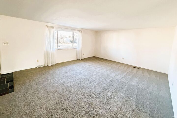 Property Photo: 3522 E Grandview Drive IN 47408-2720