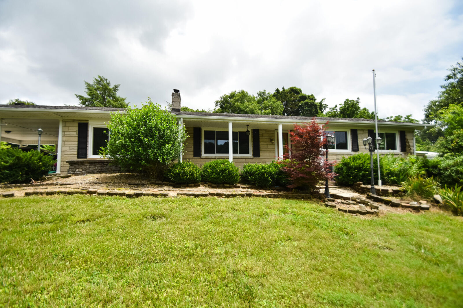 Property Photo:  303 Freedom School Rd  KY 40456 