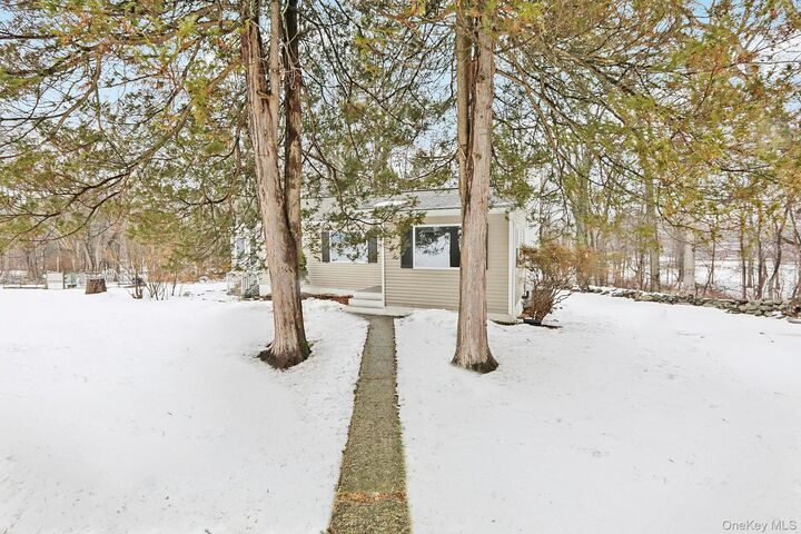 Property Photo:  15 Herbst Drive  NY 10950 