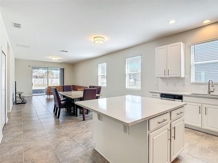 Property Photo:  1813 Castleton Dr  FL 34771 