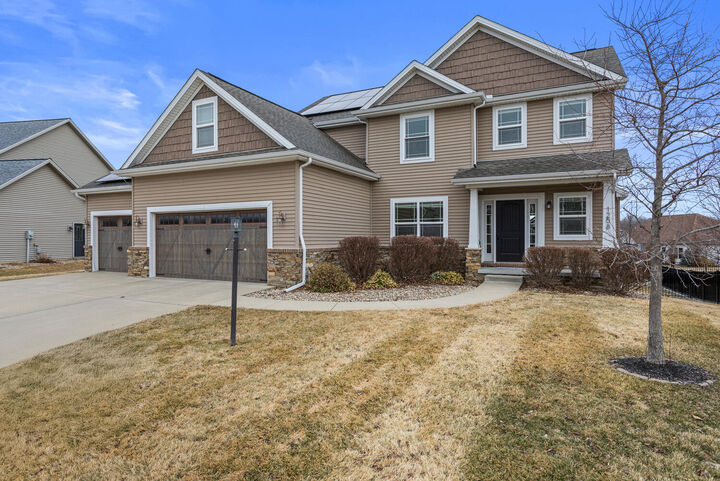 Property Photo:  1208 White Oak Road  IL 61853 