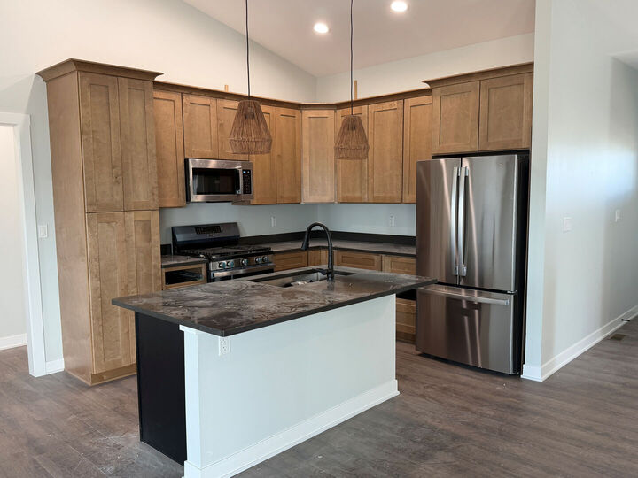 Property Photo: 718 W Driscoll Street IL 61068