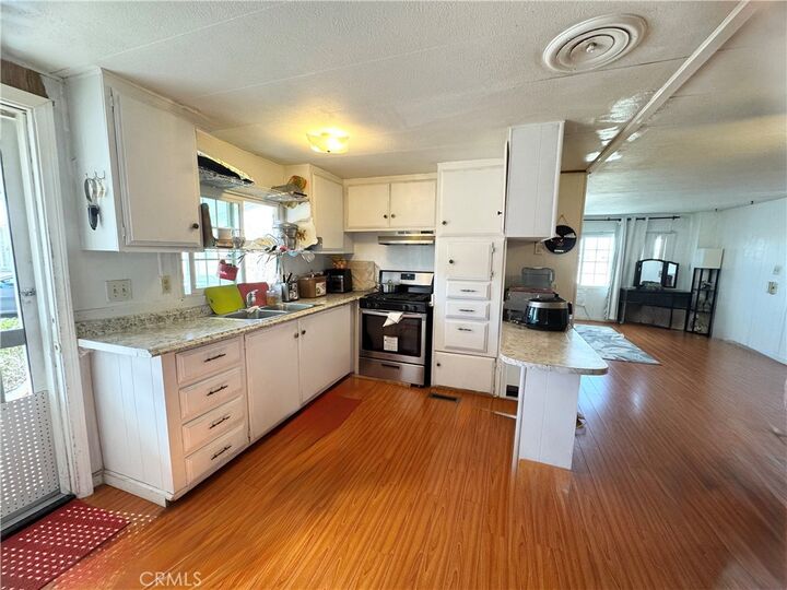 Property Photo:  14411 Palmdale Road 1  CA 92392 