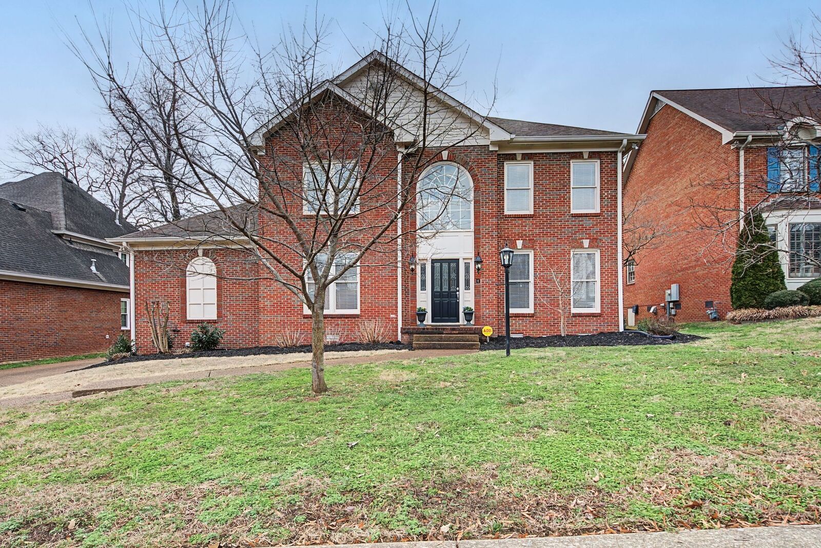 Property Photo:  113 Doral Ln  TN 37075 