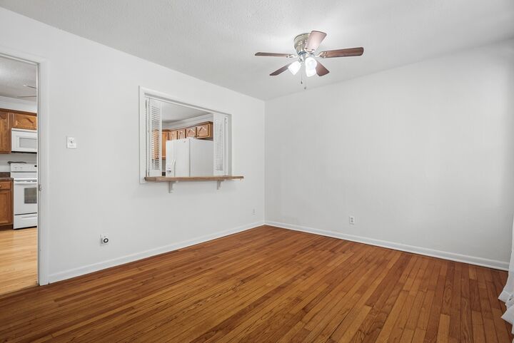 Property Photo:  140 Lakeside Dr  TN 38401 