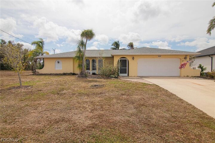 Property Photo:  604 SW 20th Terrace  FL 33991 