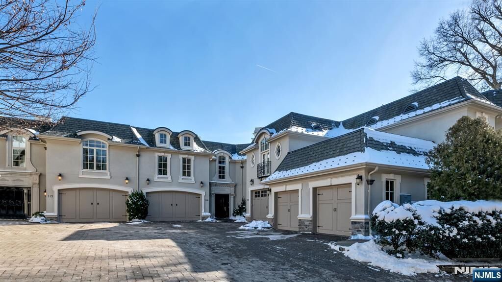 Property Photo:  114 Bellaire Drive  NJ 07627 