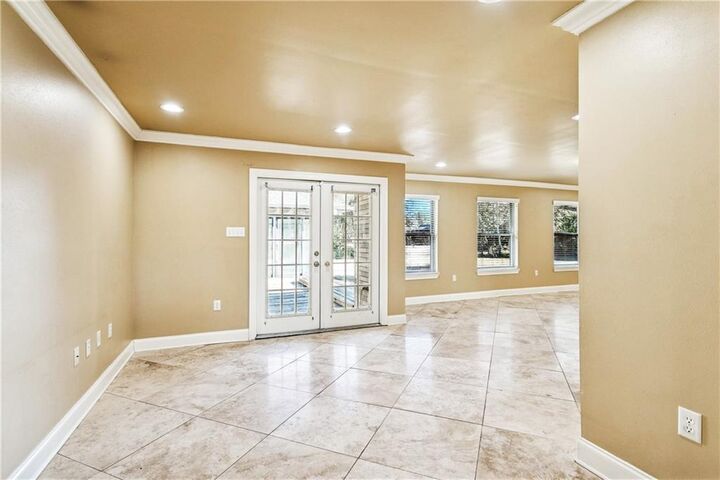 Property Photo:  3808 Thomas Drive  LA 70458 