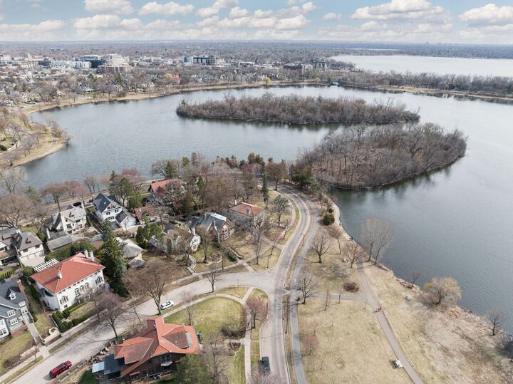 Property Photo: 2635 Newton Avenue S MN 55405