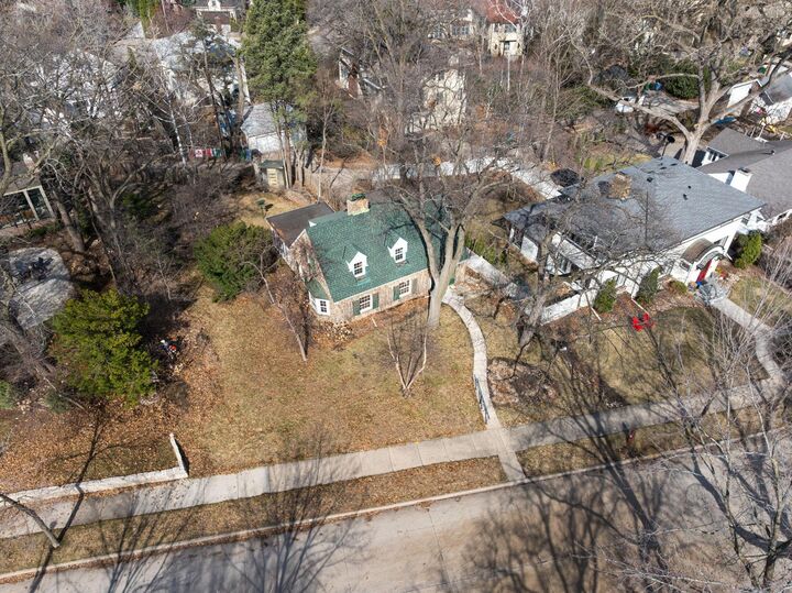 Property Photo: 2740 Thomas Avenue S MN 55416