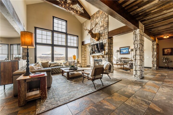 Property Photo:  887 1st Avenue  AR 72734 