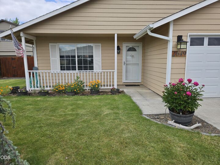 Property Photo: 2649 NE Sugarpine Road OR 97754