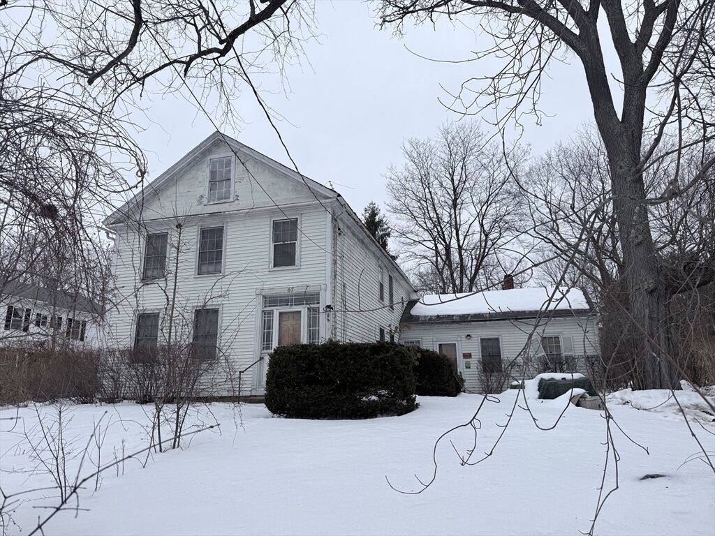 Property Photo:  47 Elm St  MA 01535 