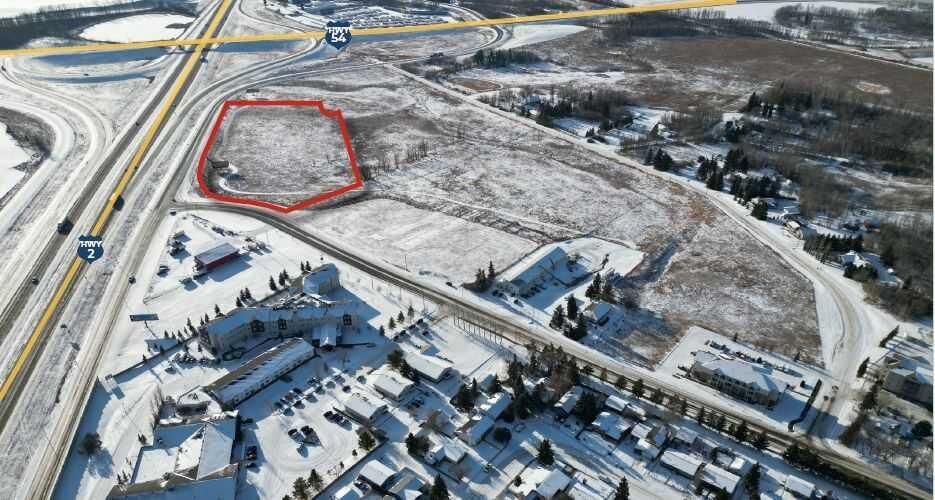 Property Photo: 3201 52 Avenue AB T4G 1E2