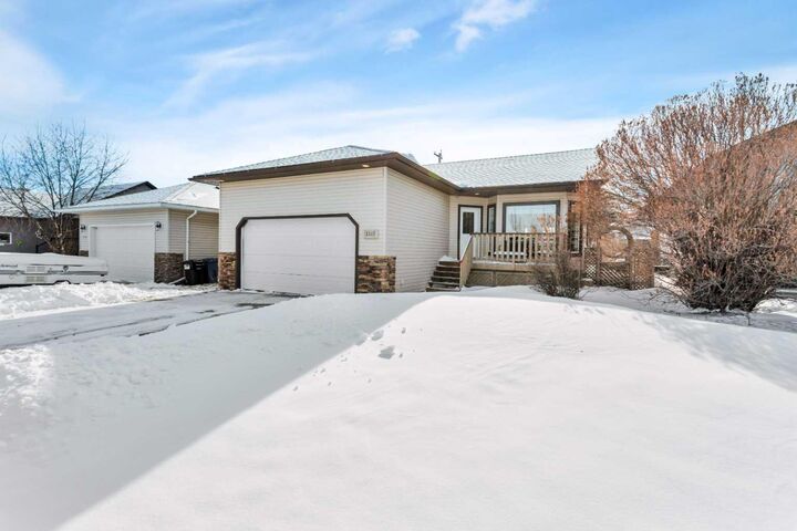 Property Photo:  2117 25 Avenue  AB T0M 0W0 