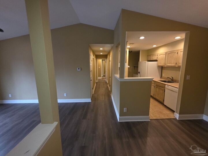 Property Photo:  2201 Scenic Hwy H5  FL 32503 