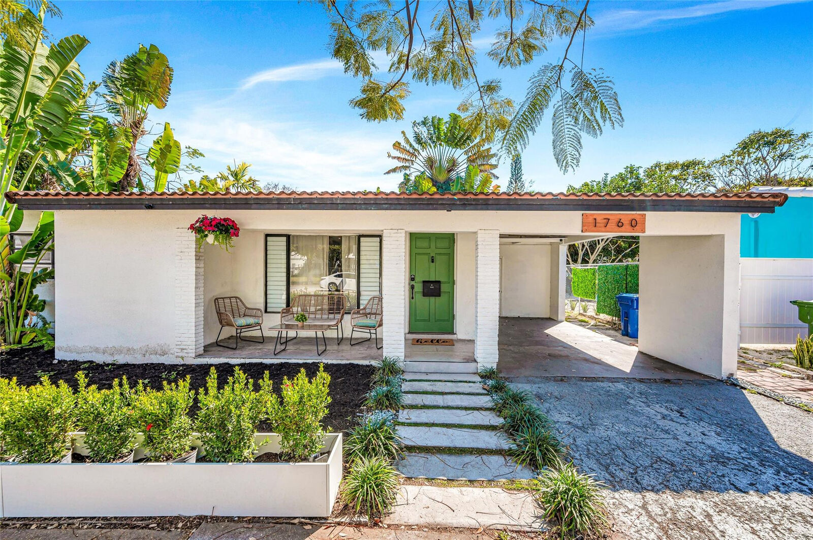 Property Photo:  1760 NE 13th Street  FL 33304 