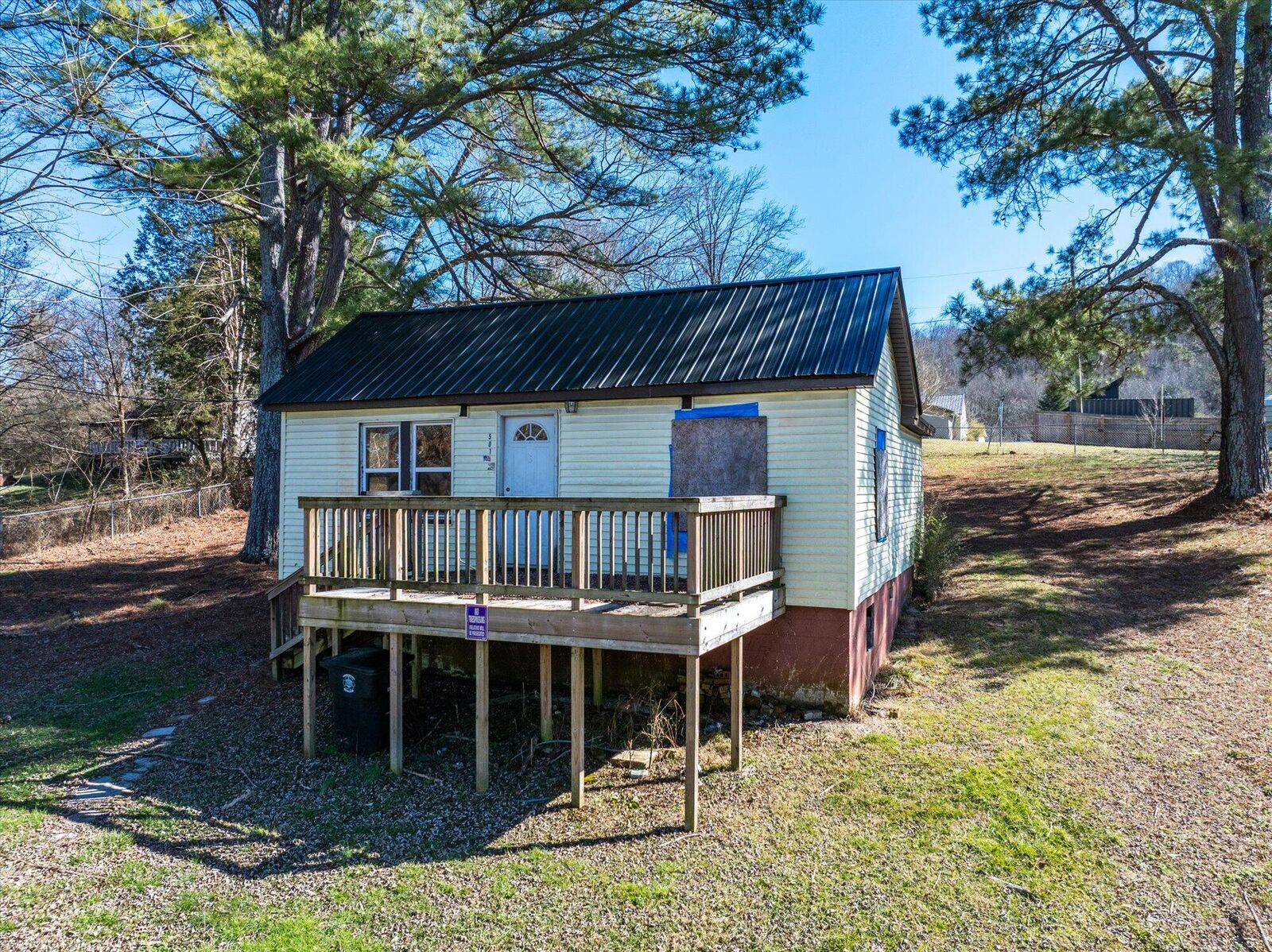 Property Photo:  501 Central Avenue  TN 37303 