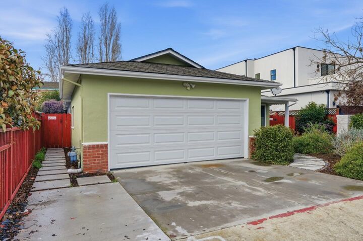 Property Photo:  2115 Clarke Avenue  CA 94303 