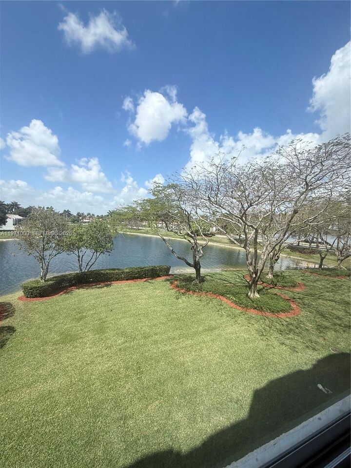 Property Photo:  10770 NW 66th St 309  FL 33178 