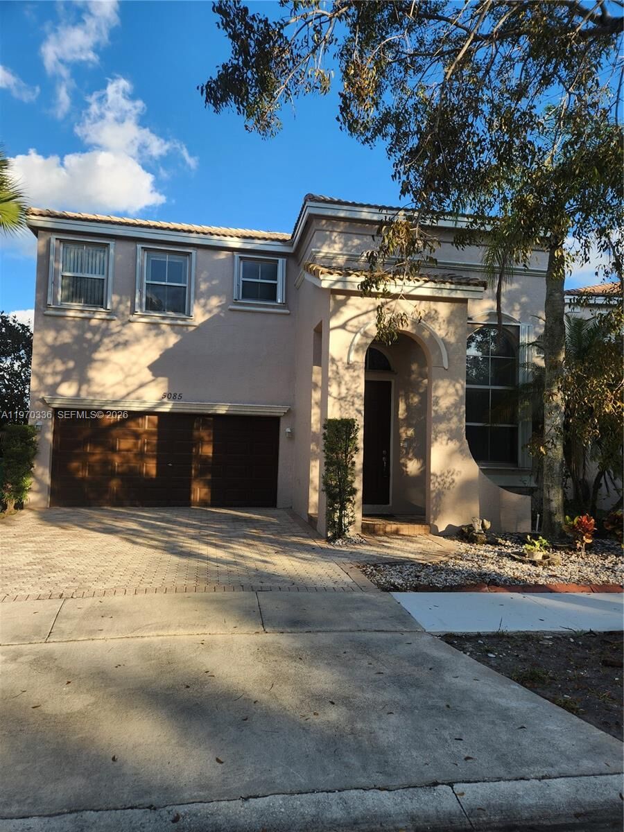 Property Photo:  5085 SW 155th Ave 5085  FL 33027 