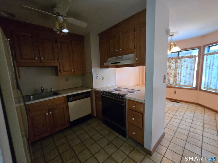 Property Photo: 210 Treadwell Street 310 CT 06517