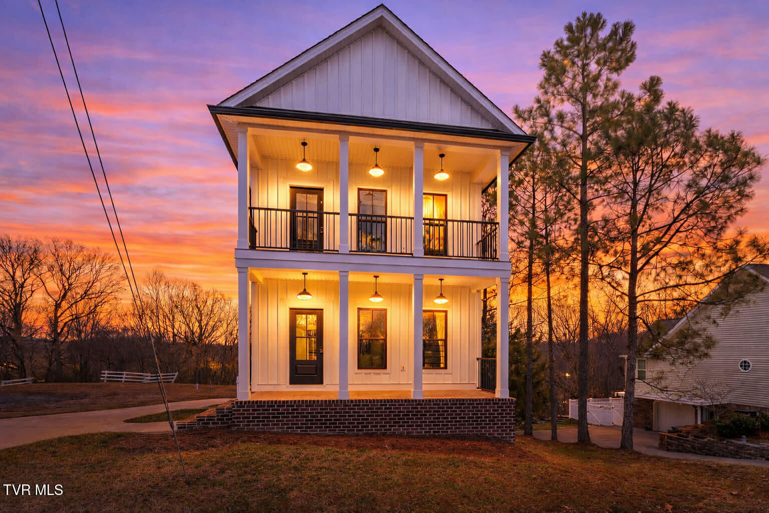 Property Photo:  2009 Idle Hour Road  TN 37660 