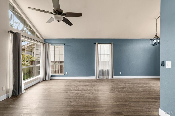 Property Photo:  172 Cornell Street  CA 95492 