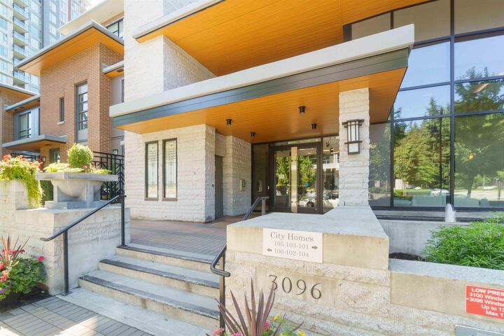 Property Photo: 3096 Windsor Gate 1502 BC V3B 0P4