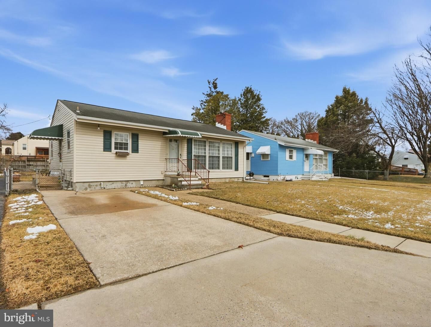 Property Photo: 2812 Florida Avenue MD 21227