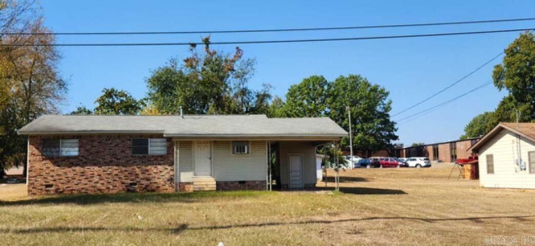 Property Photo:  1020 Crawford Street  AR 72830 