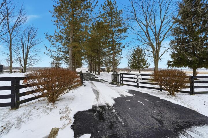 Property Photo: 10823 Noble OH 45159