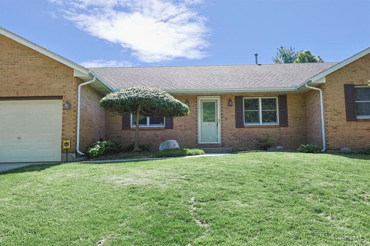 Property Photo:  30 Stablegate Court  OH 45014 