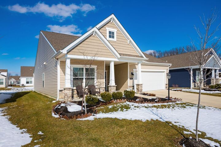 Property Photo: 521 Curry Drive OH 43062