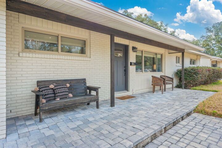 Property Photo:  13 SE Alexandra Place  FL 32548 