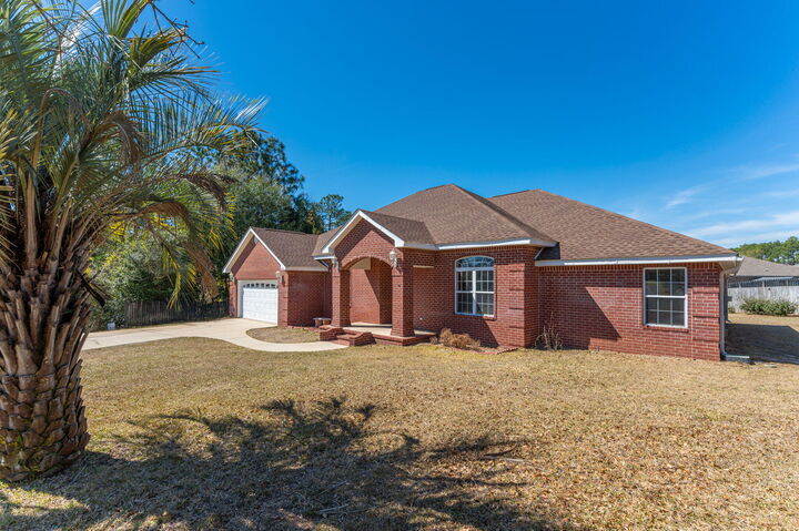 Property Photo: 4674 Browning Court FL 32539