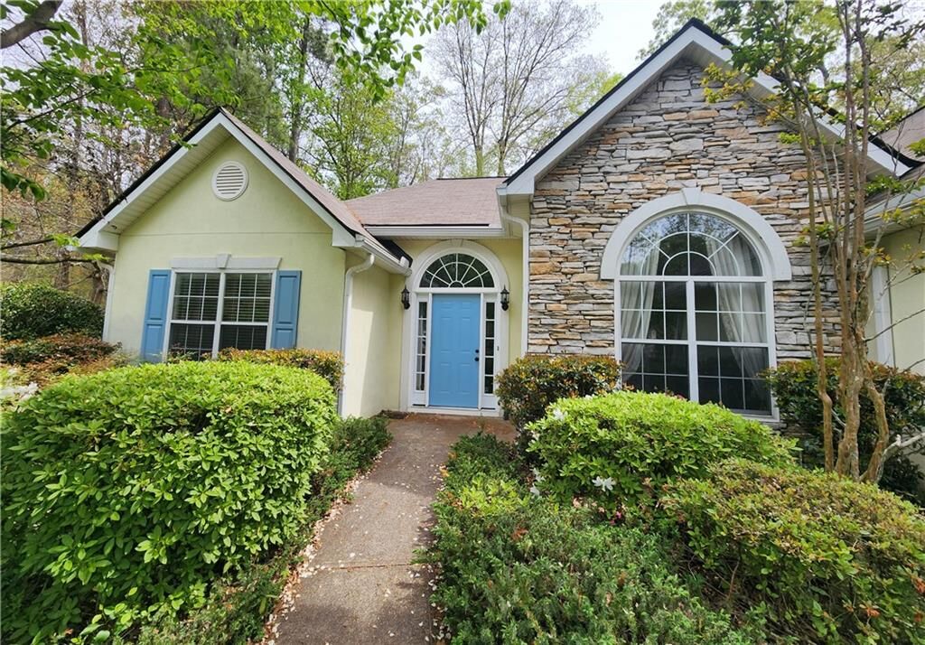 Property Photo:  5623 Wandering Vine Lane SE  GA 30126 