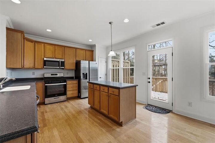 Property Photo:  2895 Brandl Cove Court 4  GA 30067 