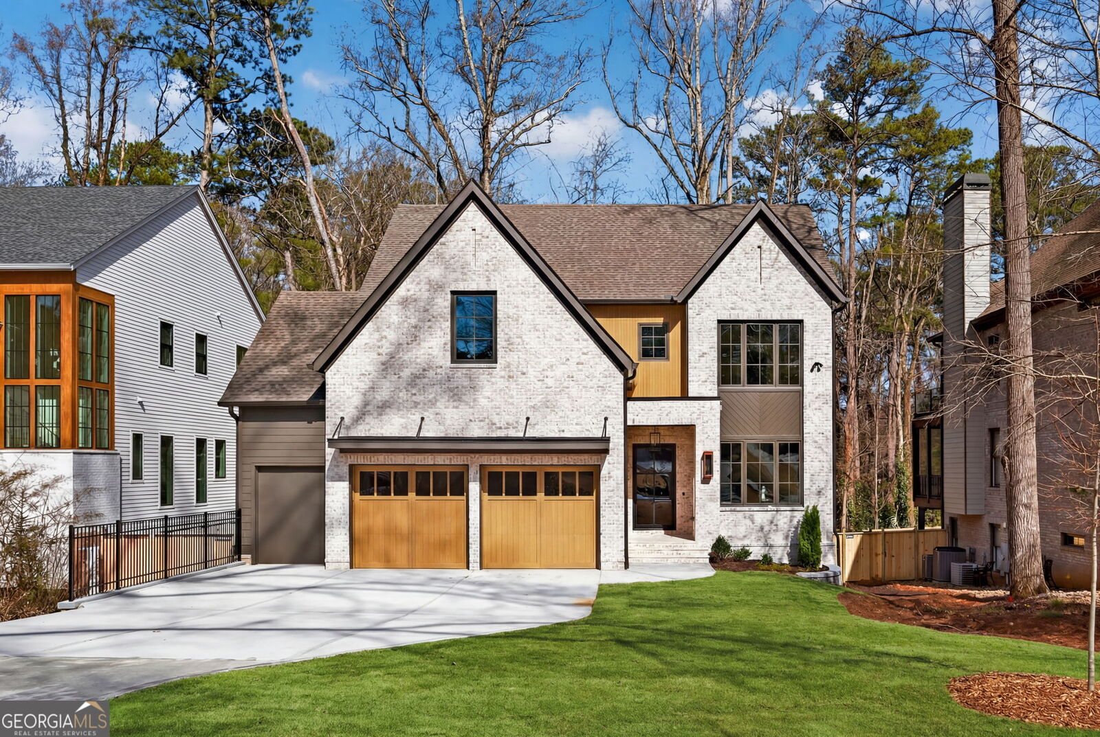 Property Photo:  2617 Winding Lane NE  GA 30319 